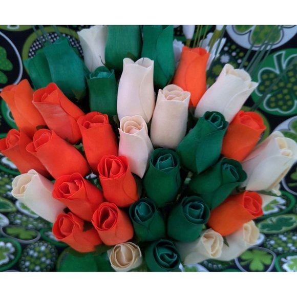 3 Dozen Irish Flag Saint Patty Day Flower Bouquet The Original Wooden Rose - Picture 4 of 8